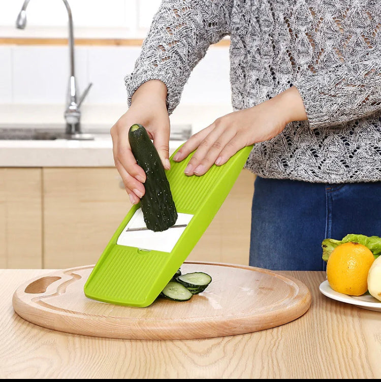 Mandoline Slicer Stainless Steel Vegetable Slicer with 3 Blades Julienne Slicer Cutter for Potato Carrot